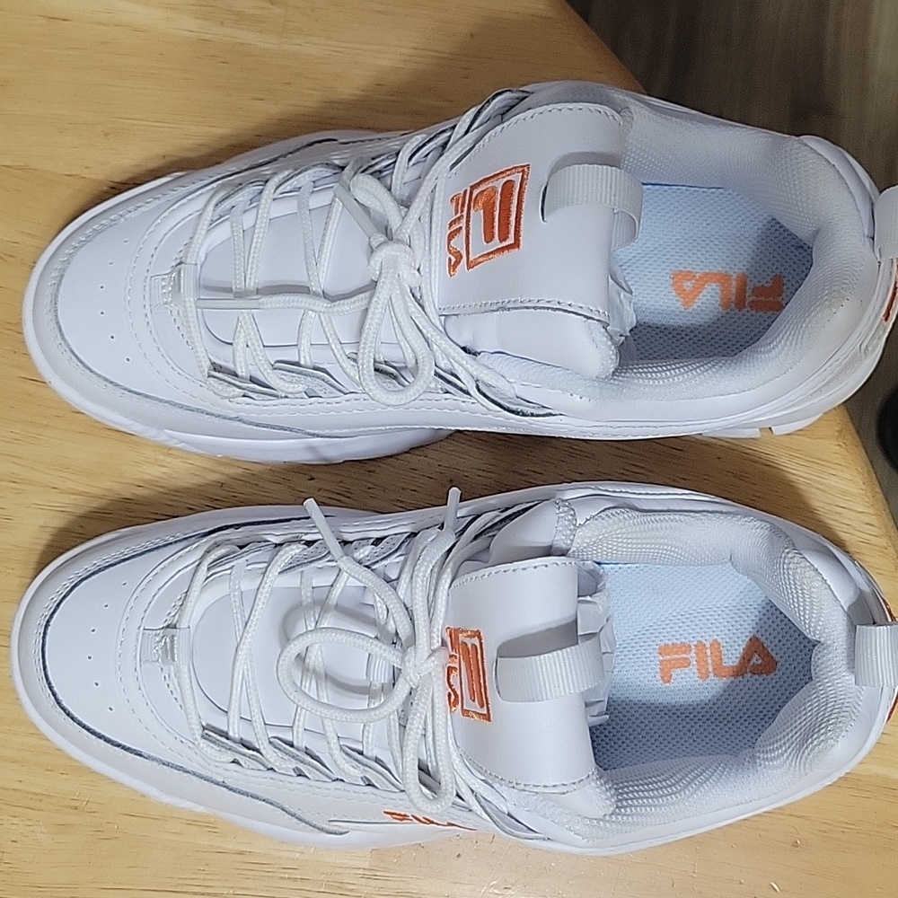 White With Orange Fila Disruptor Sneakers Like New - Picture 7 of 8